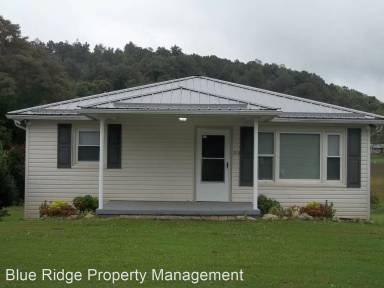 Main picture of 708 Petersburg Rd