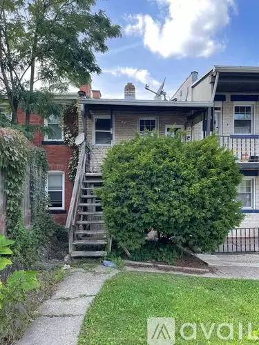 Main picture of 1703 Broadway Ave