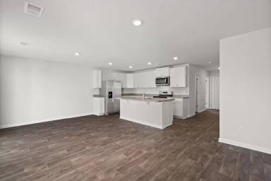 Main picture of 299 Spencer Cir