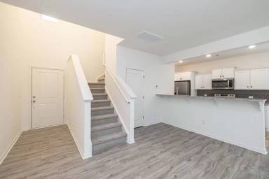 Main picture of 530 Hice St