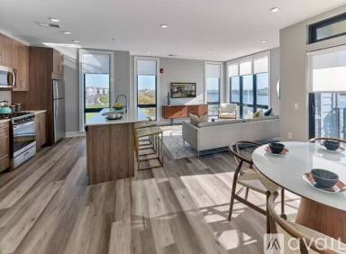 Main picture of 2 Flagship St