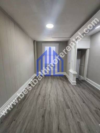 Main picture of 803 N Port St