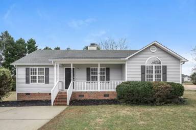 Main picture of 100 Kildare Ct