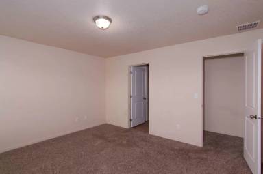 Main picture of 3411 W Prairie Breeze Ave