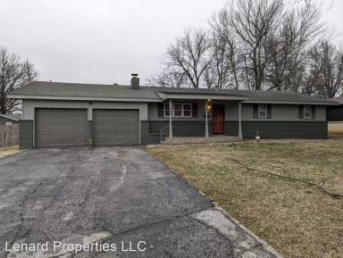 Main picture of 2333 E Latoka St
