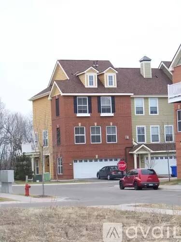 Main picture of 10273 Bleeker St