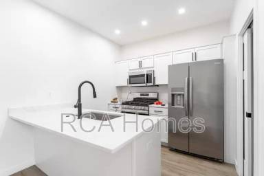 Main picture of 849 N Rural St
