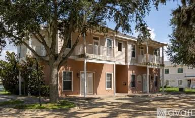 Main picture of 6144 Abbott Station Dr