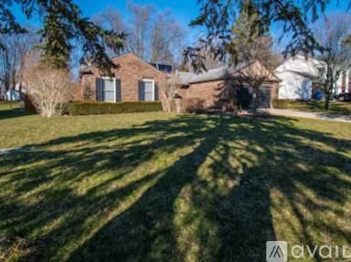 Main picture of 8930 Sussex St