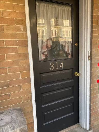 Main picture of 314 W Lemon St