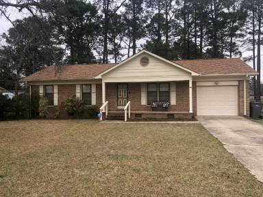 Main picture of 3264 Glenmore Dr