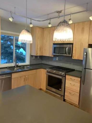 Main picture of 4010 Crosson Dr
