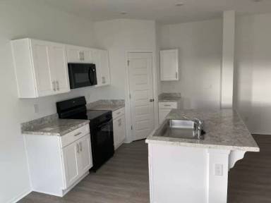 Main picture of 6721 SW Dignity Ave