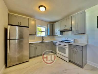 Main picture of 1204 Crosby Ave