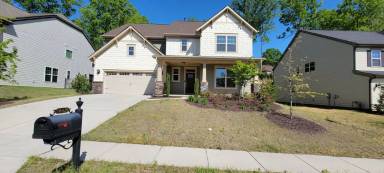 Main picture of 16419 Palisades Commons Dr