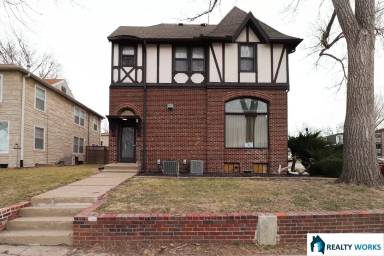 Main picture of 2406 J St