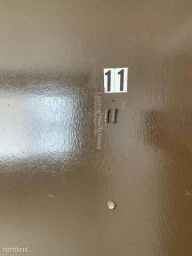 Main picture of 9610 Ivanhoe Ave
