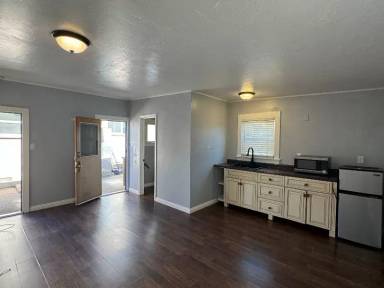 Main picture of 2233 Citrus Ave