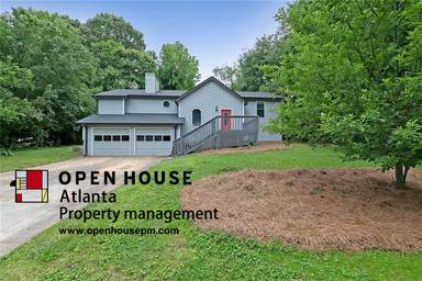 Main picture of 1707 Hickory Grove Trl NW