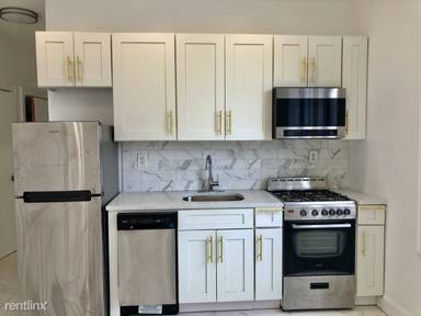 Main picture of 783 Kennedy Blvd