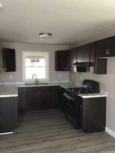 Main picture of 252 Minocqua St
