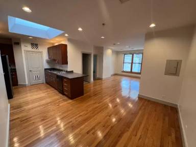 Main picture of 523 2nd Ave