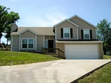 Main picture of 717 N Eagle Pass Dr