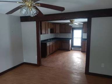 Main picture of 4489 Sandy Lake Rd