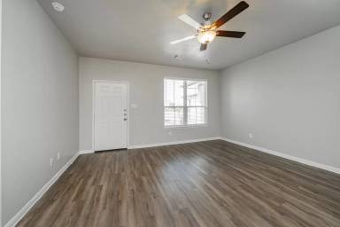 Main picture of 1111 Trellis Pass