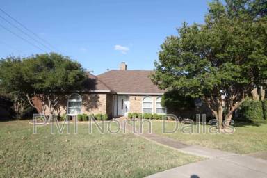Main picture of 1004 Woodland Way