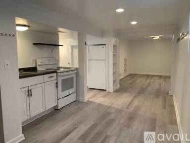 Main picture of 406 N Hamilton St