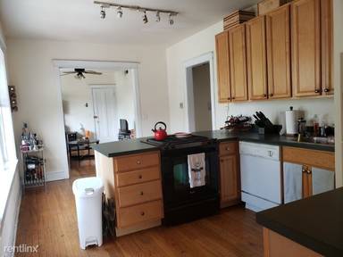 Main picture of 1737 W Waveland Ave