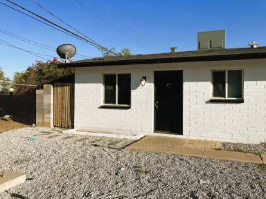 Main picture of 3128 W Pima St