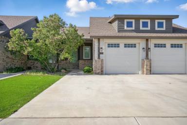 Main picture of 2525 - 2555  138th St