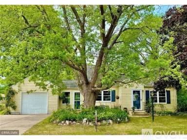 Main picture of 4760 Dominick Dr