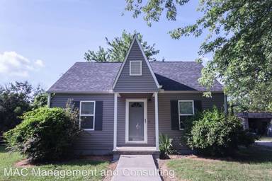 Main picture of 260 E 15th St
