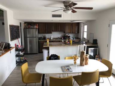 Main picture of 15 E Alameda Dr