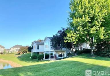Main picture of 3844 Linden Dr E