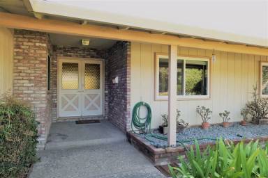 Main picture of 1706 Fabian Dr