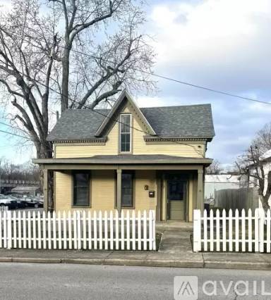 Main picture of 618 3rd St