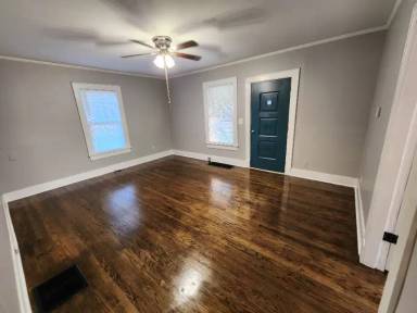 Main picture of 434 Denver Ave