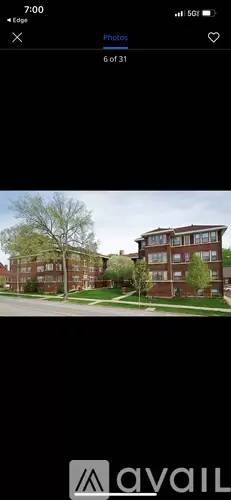 Main picture of 132 N Elmwood Ave