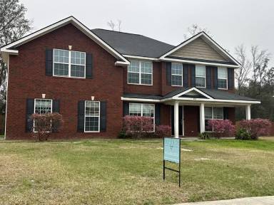 Main picture of 330 Nashview Trl
