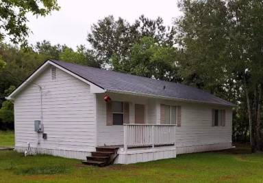 Main picture of 755 E Bolivar St