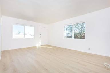Main picture of 3745 Cherokee Ave