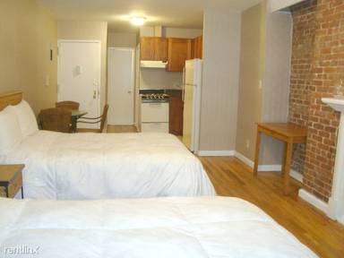 Main picture of 1 E 60th St