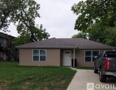 Main picture of 609 Carson St