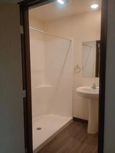 Main picture of Pine Crest Apartments