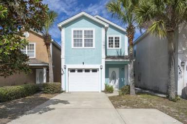 Main picture of 6440 Summer Oak Dr