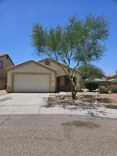 Main picture of 7204 S 56th Ln